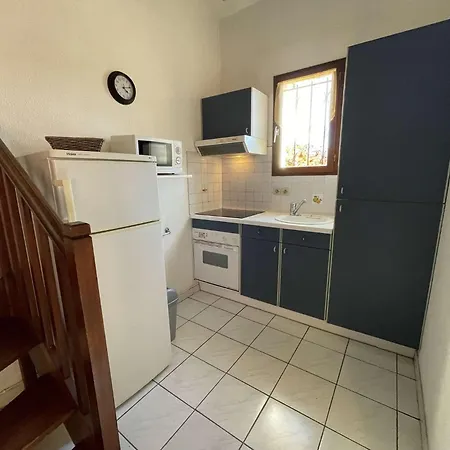 Villa Maison 3 Pieces Mezzanine 6 Couchages St Cyprien Sc390-028 Saint-Cyprien (Pyrenees-Orientales)